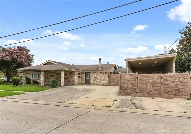 2nd image of 2129 Potomac Dr, Marrero, LA 70072 | MLS# 2563661