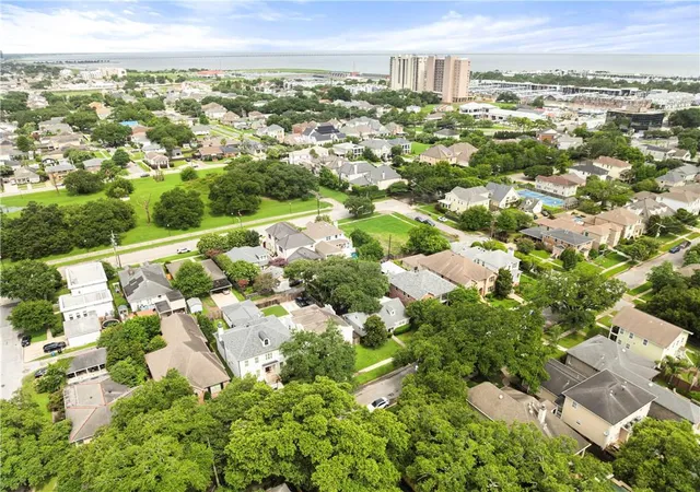 Photo 3 of Single family home for sale at 6932 Catina St, New Orleans, LA 70124 | MLS# 2563749 | Listing updated on 2026-08-13