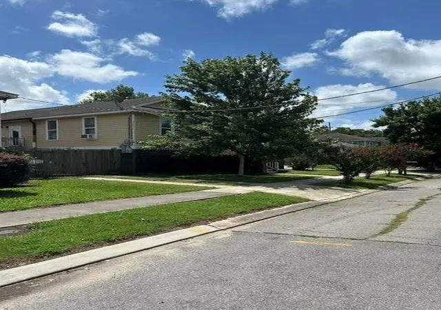 Photo 4 of Land for sale at 5720 Wildair Dr, New Orleans, LA 70122 | MLS# 2563690 | Listing updated on 2026-08-11