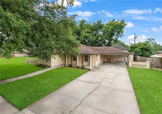 4th image of 26 W Carmack Dr, Chalmette, LA 70043 | MLS# 2563833