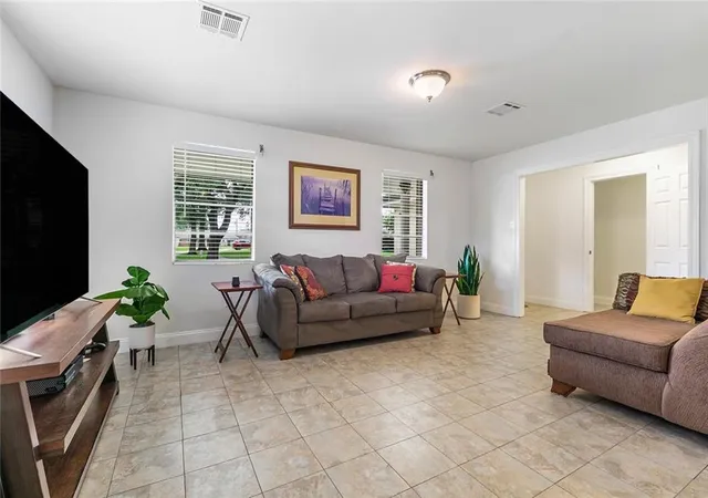 5th image of 26 W Carmack Dr, Chalmette, LA 70043 | MLS# 2563833