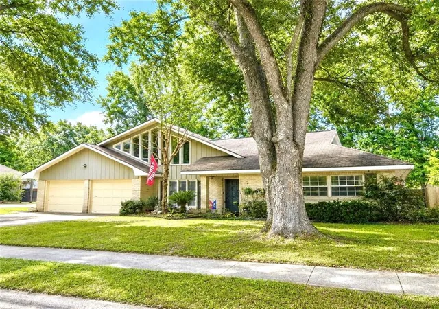 1st image of 201 Aundria Dr, Lafayette, LA 70503 | MLS# 2563736