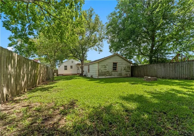 Photo 27 of Single family home for sale at 5 Madelon Pl, Jefferson, LA 70121 | MLS# 2562796 | Listing updated on 2026-08-21