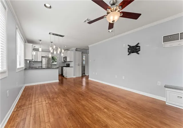 Photo 4 of Single family home for sale at 5 Madelon Pl, Jefferson, LA 70121 | MLS# 2562796 | Listing updated on 2026-08-21