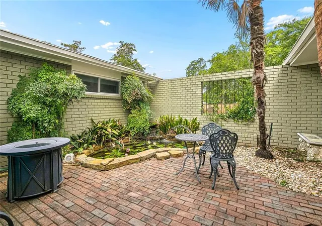 3rd image of 697 Cambronne St, Mandeville, LA 70448 | MLS# 2561554