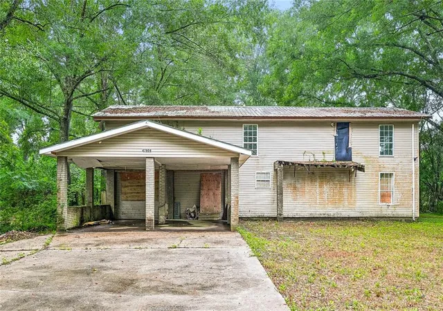1st image of 42604 Magee St, Franklinton, LA 70438 | MLS# 2564091
