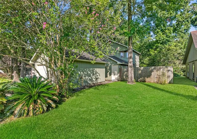 1st image of 7544 Pennhill Dr, Baton Rouge, LA 70817 | MLS# 2563998