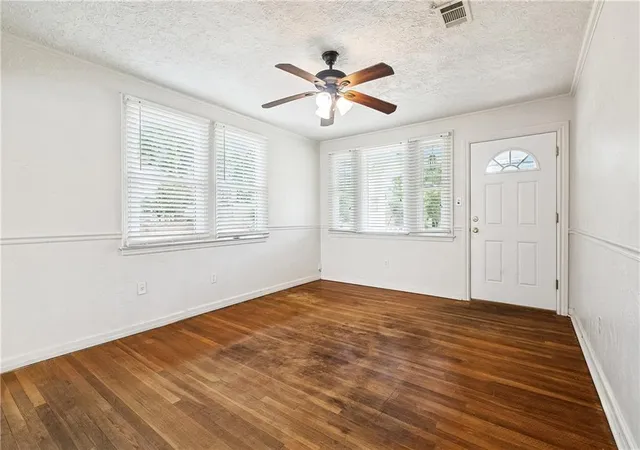 Photo 2 of Single family home for sale at 918 Aurora Ave, Metairie, LA 70005 | MLS# 2564303 | Listing updated on 2026-08-18