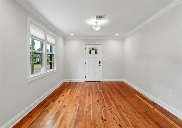 Photo 4 of Single family home for sale at 1301 Franklin Ave, Gretna, LA 70053 | MLS# 2564200 | Listing updated on 2026-08-12