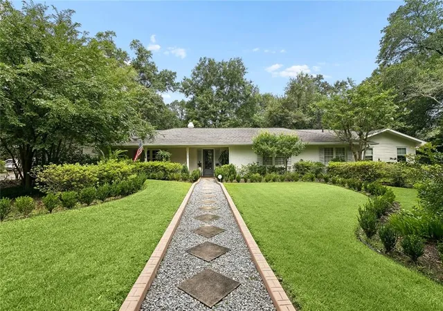 Photo 1 of Single family home for sale at 1519 S Massachusetts St, Covington, LA 70433 | MLS# 2564406 | Listing updated on 2026-08-21