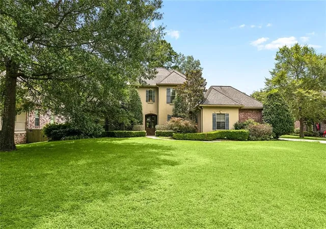 1st image of 450 Steeple Pl, Mandeville, LA 70471 | MLS# 2562754