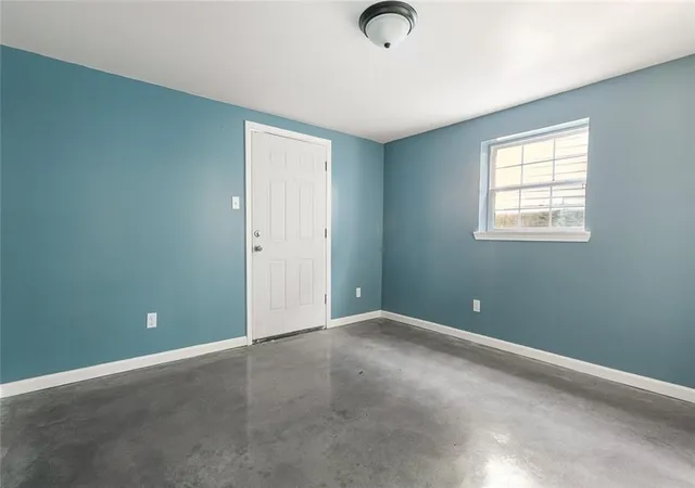 Listing Photo 5 - Condo for sale in building located at 2312 14 Aubry St, New Orleans, LA 70119