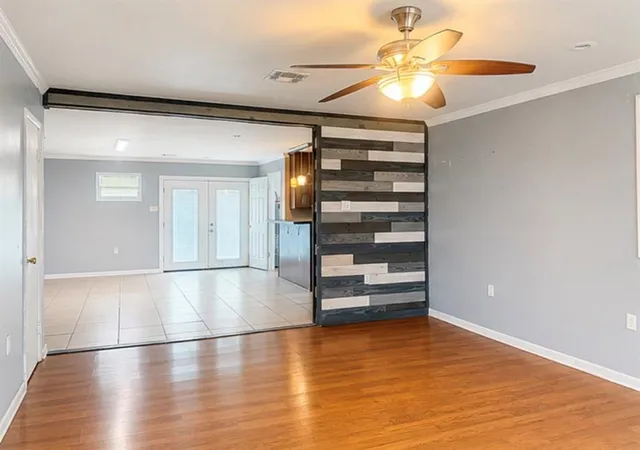 Photo 2 of Single family home for sale at 801 Kenney St, Houma, LA 70364 | MLS# 2564203 | Listing updated on 2026-08-10
