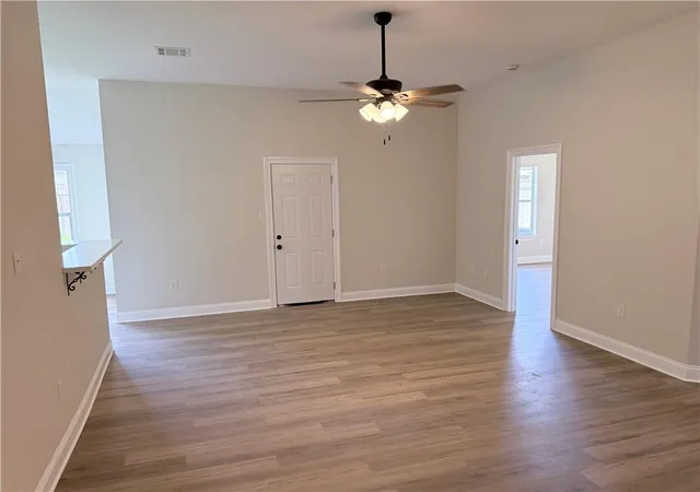 Photo 4 of Single family home for sale at 137 Primrose Ln, Waggaman, LA 70094 | MLS# 2564670 | Listing updated on 2026-08-11