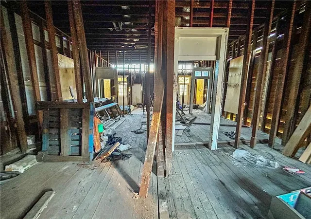 Photo 3 of Single family home for sale at 2528 Freret St, New Orleans, LA 70113 | MLS# 2564792 | Listing updated on 2026-08-25