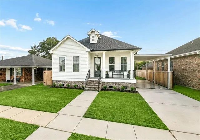 1st image of 8433 Colonel Dr, Chalmette, LA 70043 | MLS# 2564827