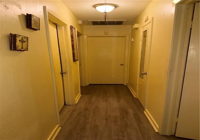 Photo 4 of Single family home for sale at 7649 Governor Derbigny Dr, Baton Rouge, LA 70811 | MLS# 2565102 | Listing updated on 2026-10-04