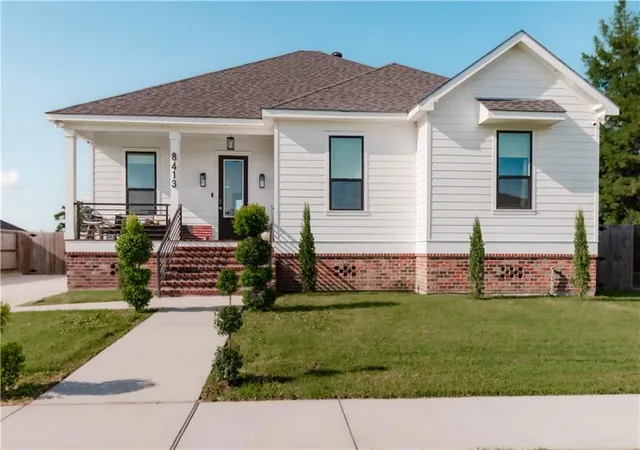 1st image of 8413 Benjamin St, Chalmette, LA 70043 | MLS# 2565384