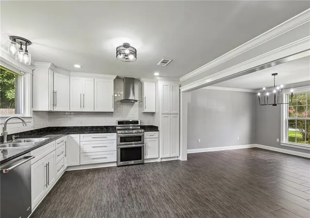 Photo 3 of Single family home for sale at 123 W Pinewood Dr, Slidell, LA 70458 | MLS# 2565563 | Listing updated on 2026-08-24