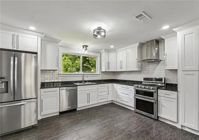Photo 4 of Single family home for sale at 123 W Pinewood Dr, Slidell, LA 70458 | MLS# 2565563 | Listing updated on 2026-08-24