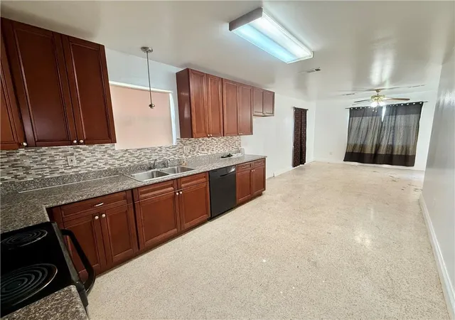 16th image of 7517 Patricia St, Arabi, LA 70032 | MLS# 2565568