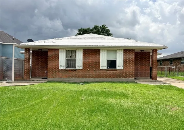 1st image of 8516 18 Deerfield Dr, Chalmette, LA 70043 | MLS# 2565653