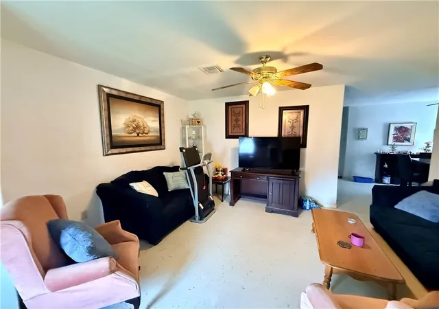 3rd image of 8516 18 Deerfield Dr, Chalmette, LA 70043 | MLS# 2565653