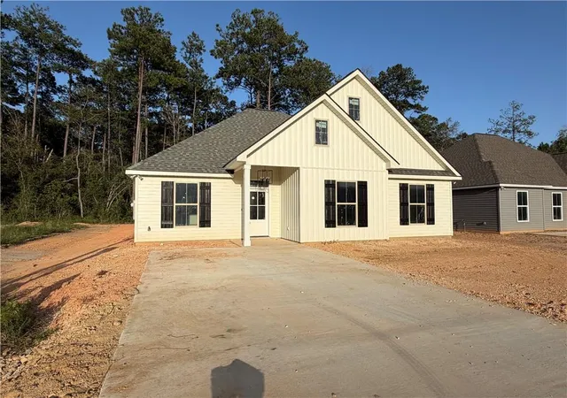 Single family home for sale at 70158 5th Street, Covington, LA 70447 | MLS# 2565845 | Listing updated on 2026-08-15