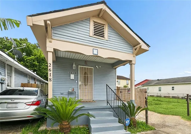 Photo 2 of Single family home for sale at 2618 S Miro St, New Orleans, LA 70125 | MLS# 2565482 | Listing updated on 2026-08-18