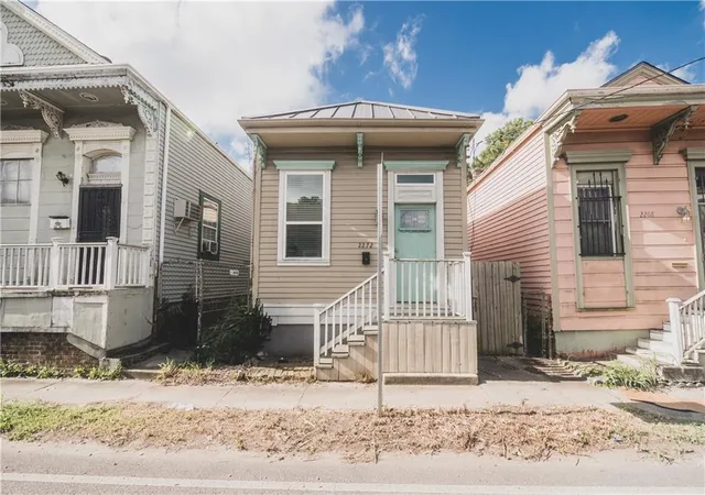 Photo 2 of Single family home for sale at 2272 N Robertson St, New Orleans, LA 70117 | MLS# 2566007 | Listing updated on 2026-08-25