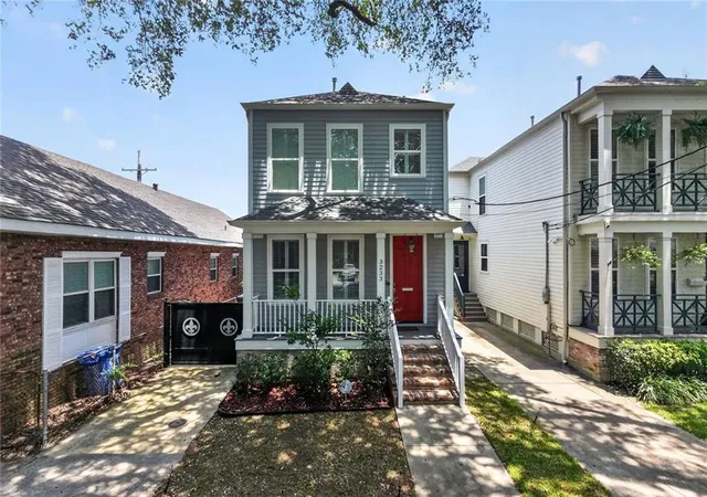Photo 1 of Single family home for sale at 3233 Bienville St, New Orleans, LA 70119 | MLS# 2565220 | Listing updated on 2026-08-23