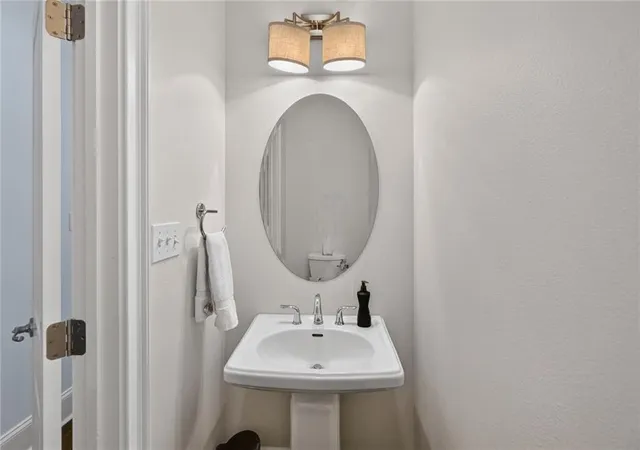 Photo 4 of Single family home for sale at 3233 Bienville St, New Orleans, LA 70119 | MLS# 2565220 | Listing updated on 2026-08-23