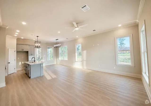 Photo 2 of Single family home for sale at 70152 5th Street, Covington, LA 70433 | MLS# 2565886 | Listing updated on 2026-08-18