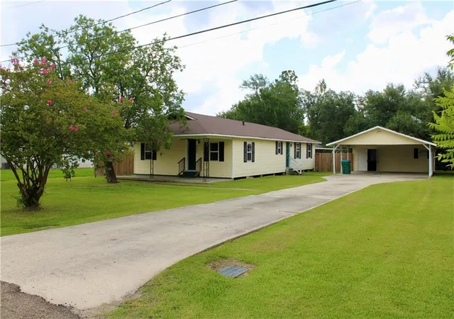 Photo 16 of Single family home for sale at 280 N 4th Street, Ponchatoula, LA 70454 | MLS# 2566200 | Listing updated on 2026-08-21