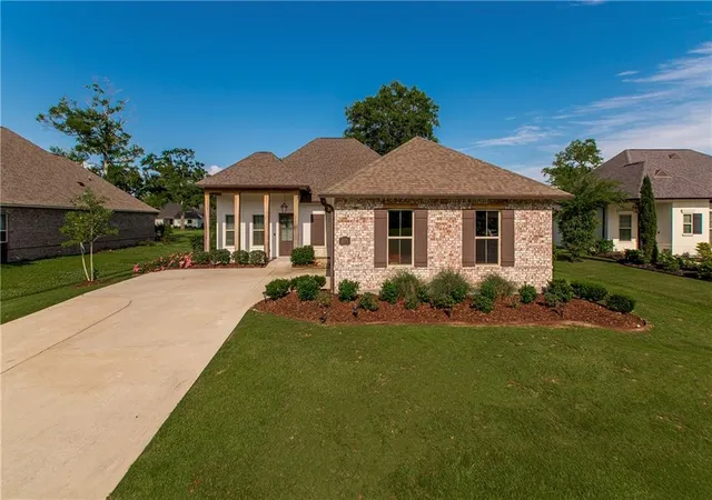 Photo 1 of Single family home for sale at 23374 Cypress Cvs Dr, Springfield, LA 70462 | MLS# 2565905 | Listing updated on 2026-08-20