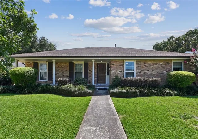 1st image of 4516 James Dr, Metairie, LA 70003 | MLS# 2565111