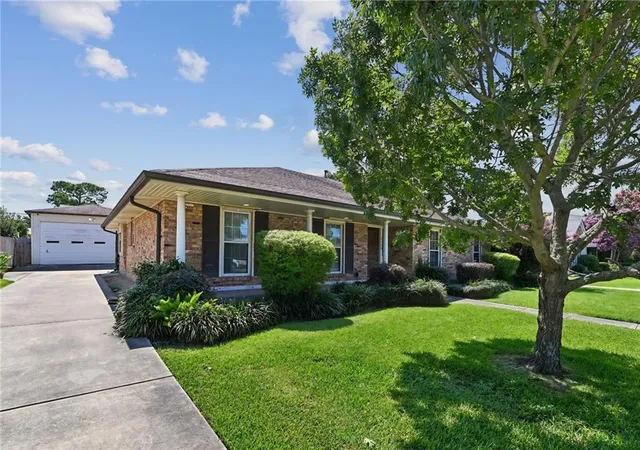2nd image of 4516 James Dr, Metairie, LA 70003 | MLS# 2565111