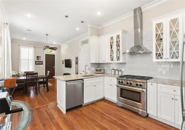 Photo 4 of Single family home for sale at 4617 S Saratoga St, New Orleans, LA 70115 | MLS# 2566261 | Listing updated on 2026-08-18