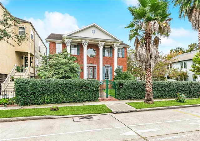 2nd image of 4232 Fontainebleau Dr, New Orleans, LA 70125 | MLS# 2566479