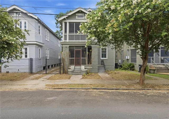 Photo 1 of Sale Pending at 2025 27 Broadway St, New Orleans, LA 70118 | MLS# 2563033 | Listing updated on 2026-08-06