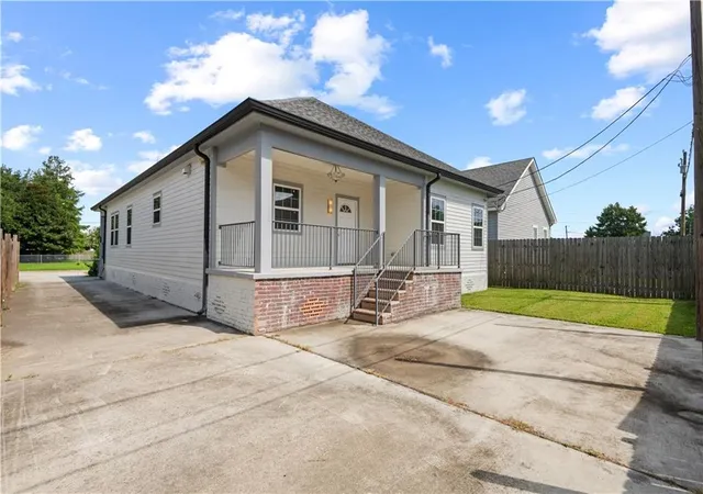 25th image of 213 Beaver Dr, Arabi, LA 70032 | MLS# 2563858