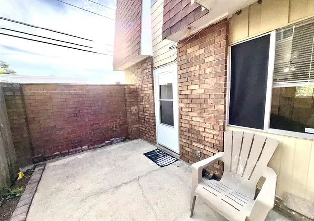 2nd image of 4093 Division St, Metairie, LA 70002