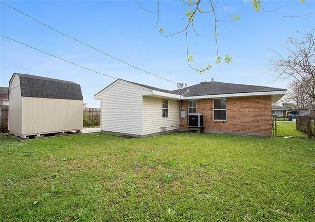 11th image of 62 W Claiborne Sq, Chalmette, LA 70043 | MLS# 2566807