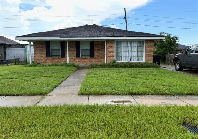 1st image of 62 W Claiborne Sq, Chalmette, LA 70043 | MLS# 2566807