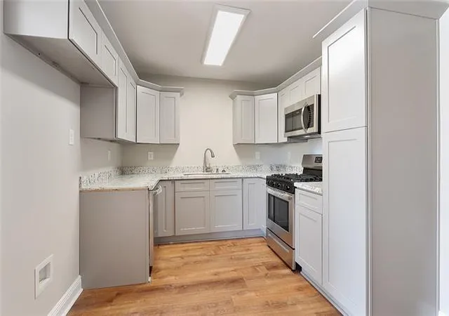Single family home for sale at 62 W Claiborne Sq, Chalmette, LA 70043 | MLS# 2566807 | Listing updated on 2026-10-06