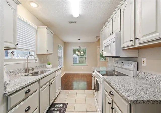 Photo 3 of Single family home for sale at 37600 Desoto St, Slidell, LA 70458 | MLS# 2566564 | Listing updated on 2026-08-19