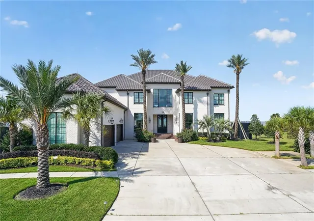 Photo 1 of Mansion for sale at 1480 Lakeshore Blvd, Slidell, LA 70461 | MLS# 2566749 | Listing updated on 2026-08-26