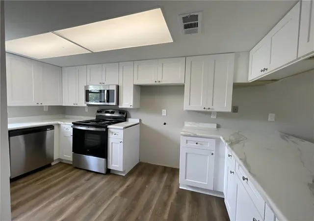 Listing Photo 5 - Condo for sale in building located at 31 Birdie Dr, Slidell, LA 70460 - Unit #47
