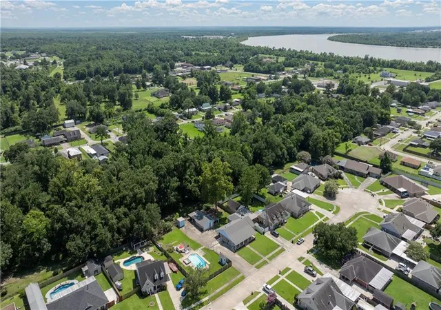 42nd image of 908 South Lake Ct, Violet, LA 70092 | MLS# 2566879