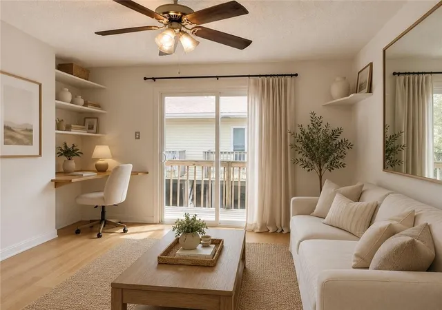 Listing Photo 4 - Condo for sale in building located at 4636 Ponchartrain Dr, Slidell, LA 70458 - Unit #E